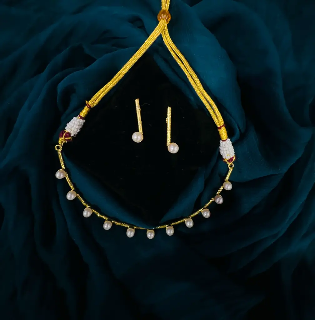 Pearl Hasli set